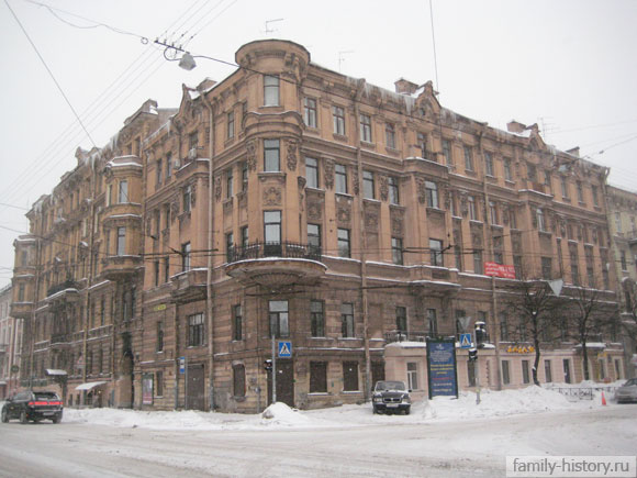 Дом, где жили Мережковские в 1912-1918 гг.